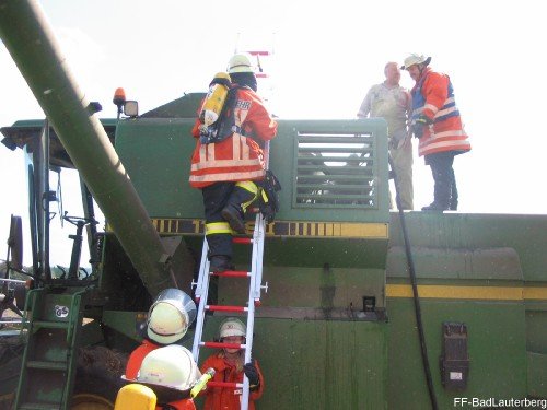 2010_09_06 Maehdrescherbrand Butterberg 014